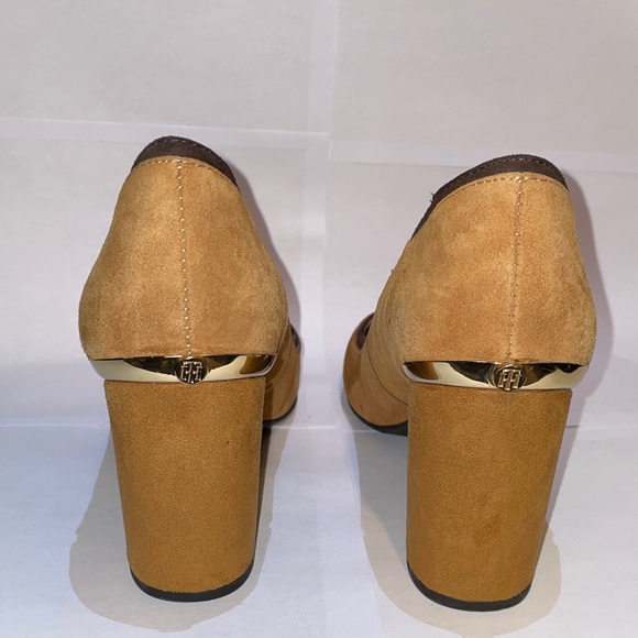 Tommy Hilfilger Elegant Tan Women's Pumps Size 9.5 - Picture 7 of 8